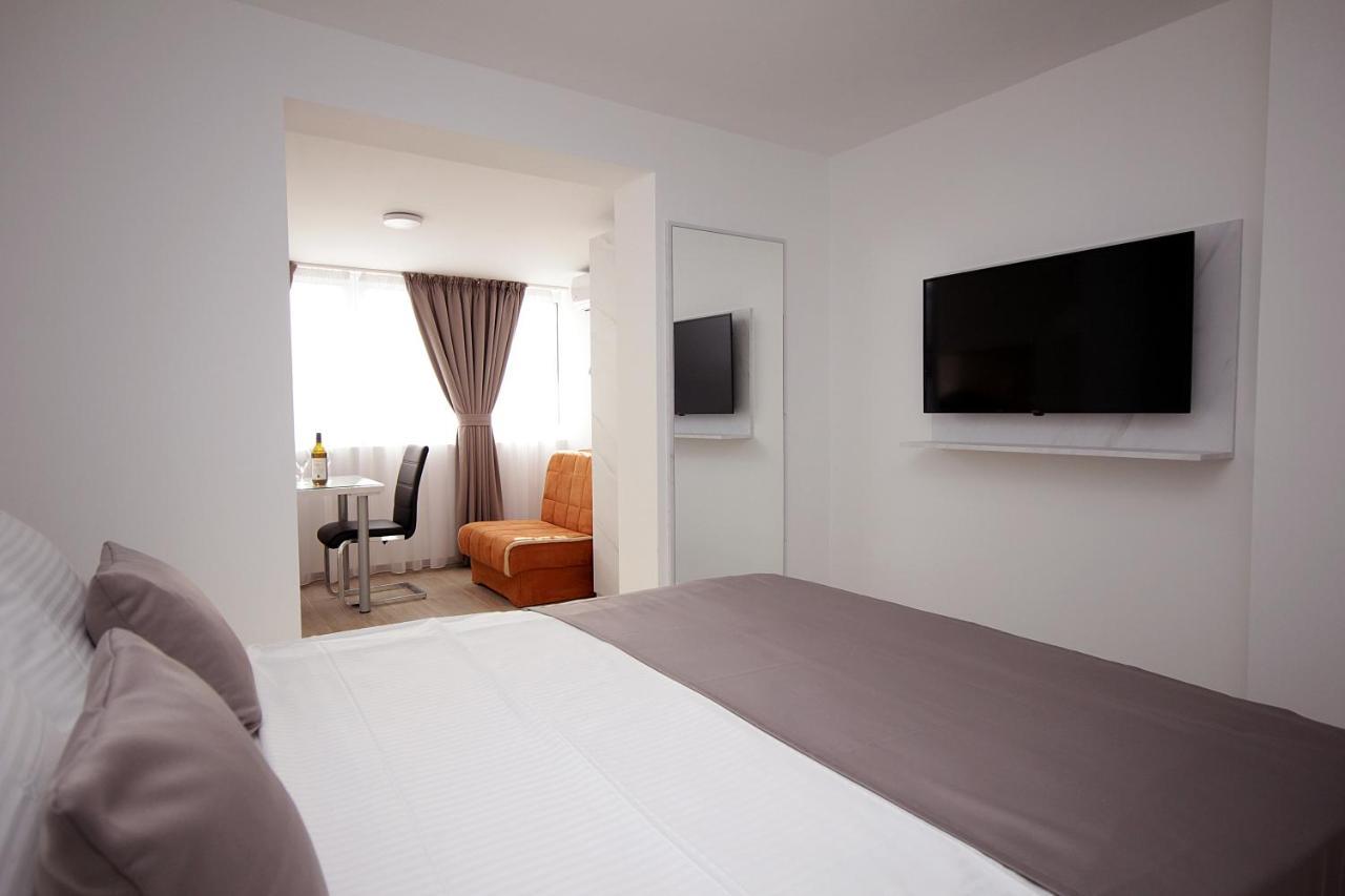 Apartments Residence Dj Petrovac Εξωτερικό φωτογραφία