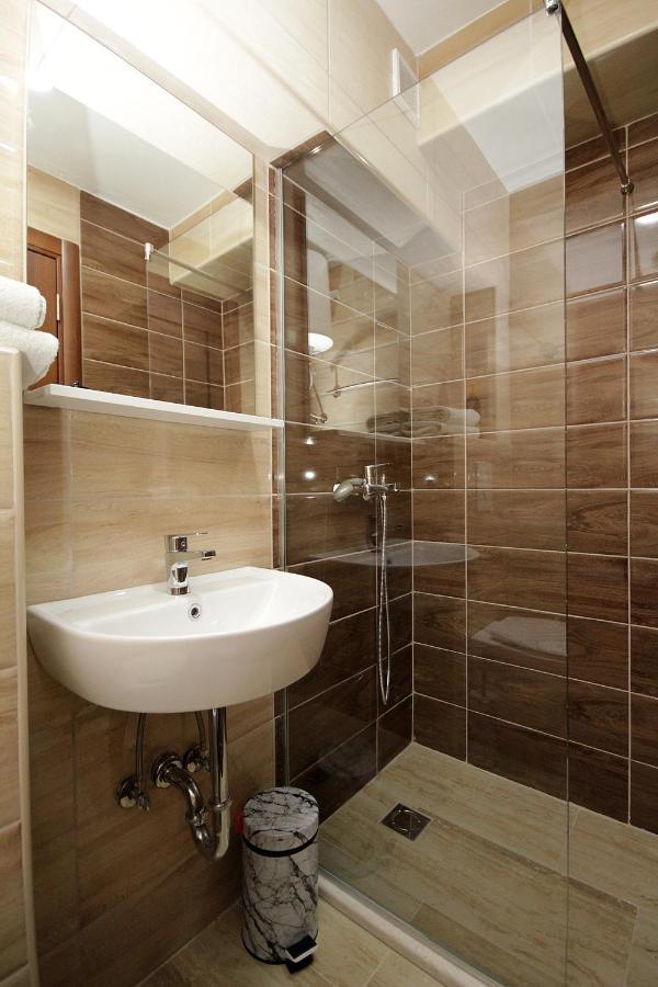 Apartments Residence Dj Petrovac Εξωτερικό φωτογραφία