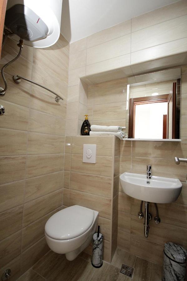 Apartments Residence Dj Petrovac Εξωτερικό φωτογραφία