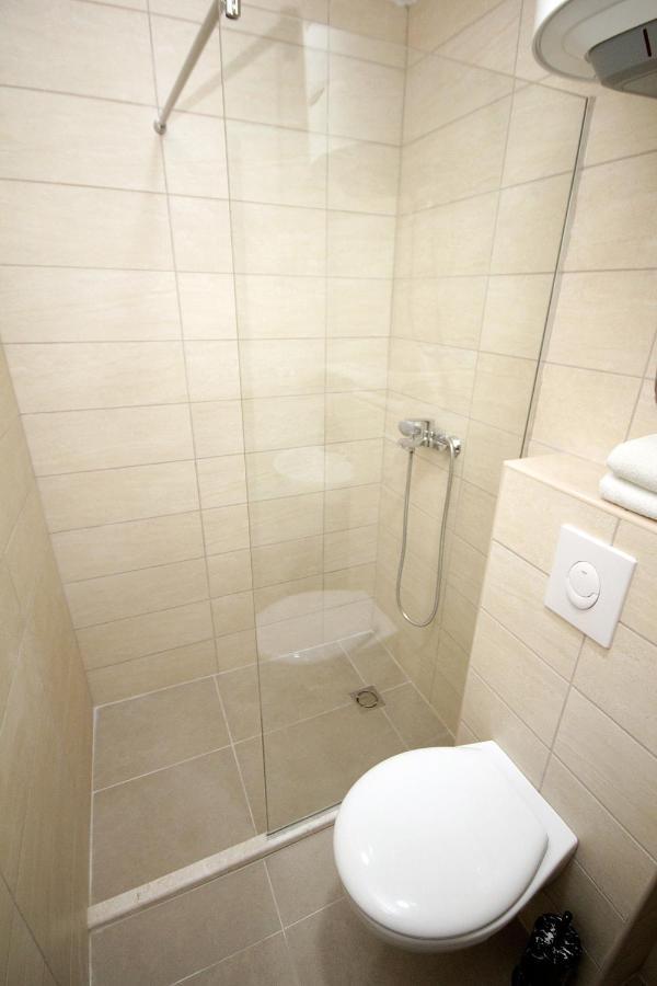 Apartments Residence Dj Petrovac Εξωτερικό φωτογραφία