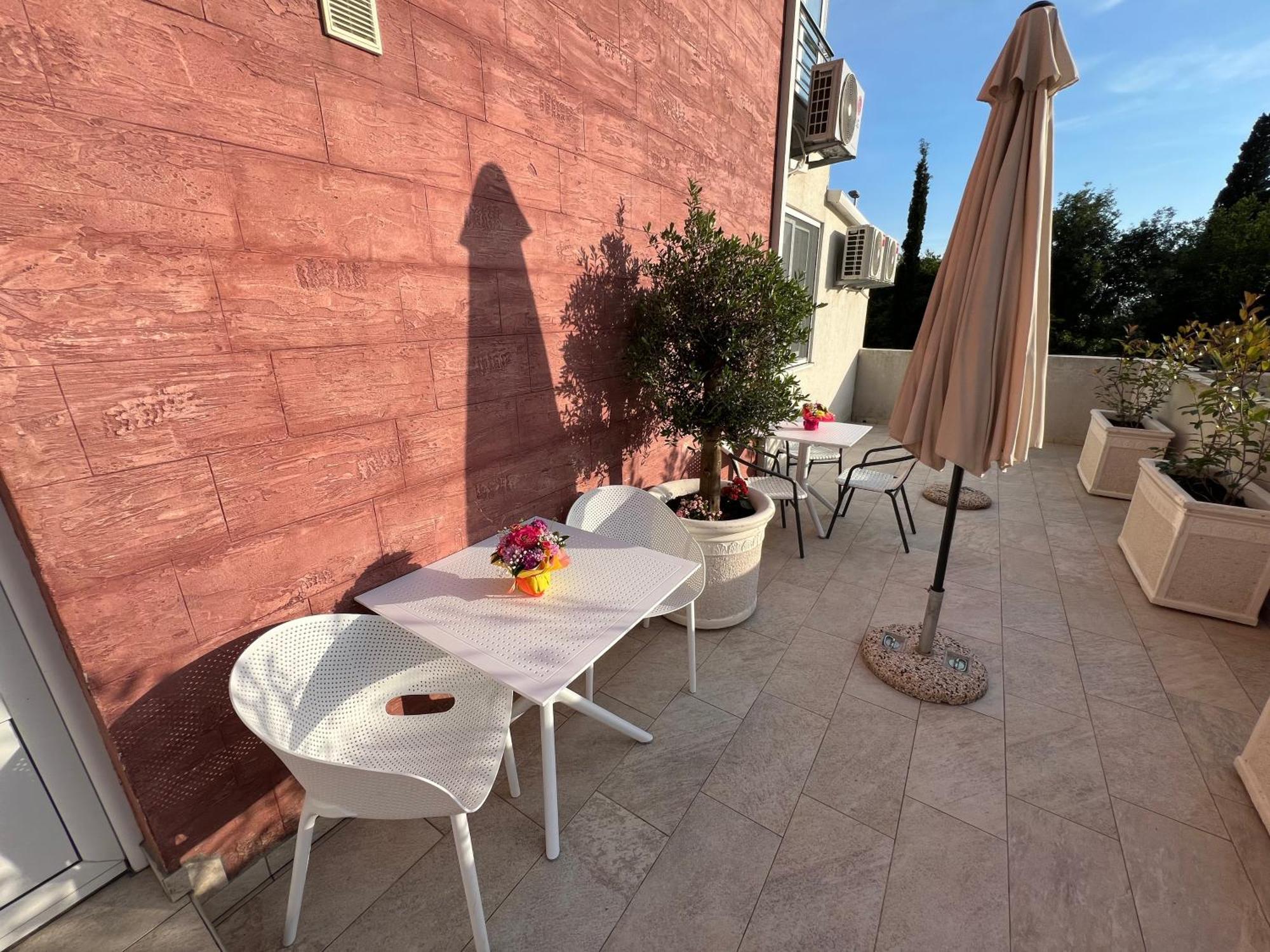 Apartments Residence Dj Petrovac Εξωτερικό φωτογραφία