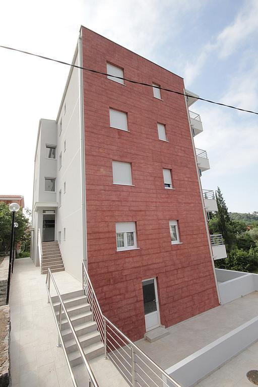 Apartments Residence Dj Petrovac Εξωτερικό φωτογραφία